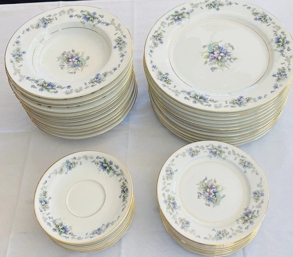 VINTAGE Noritake Dinnerware Set VIOLETTE Purple Flowers Gold Trim (1950s) 52-PC